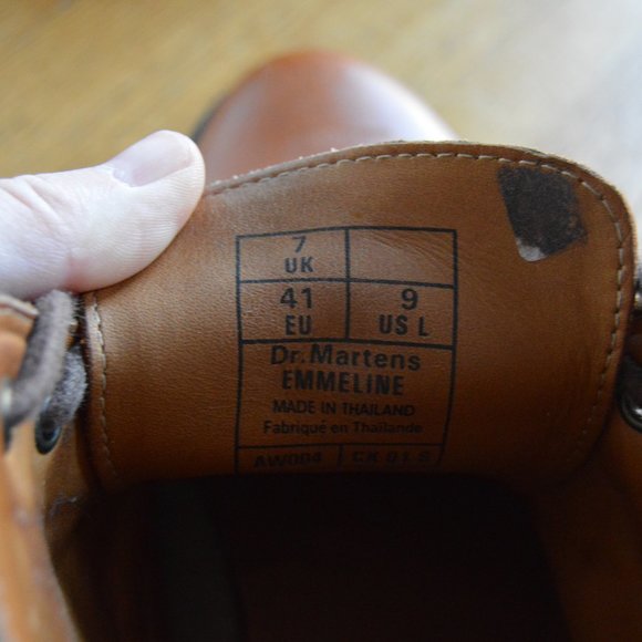 Dr Martens Emmeline Oak Leather Boots Doc Martens Women’s Size US 9 - Picture 5 of 6